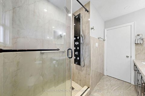 Photo 26 at 950 McCowan Road, Bendale, Toronto