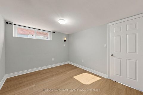 Photo 34 at 950 McCowan Road, Bendale, Toronto