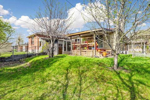 Photo 43 at 950 McCowan Road, Bendale, Toronto