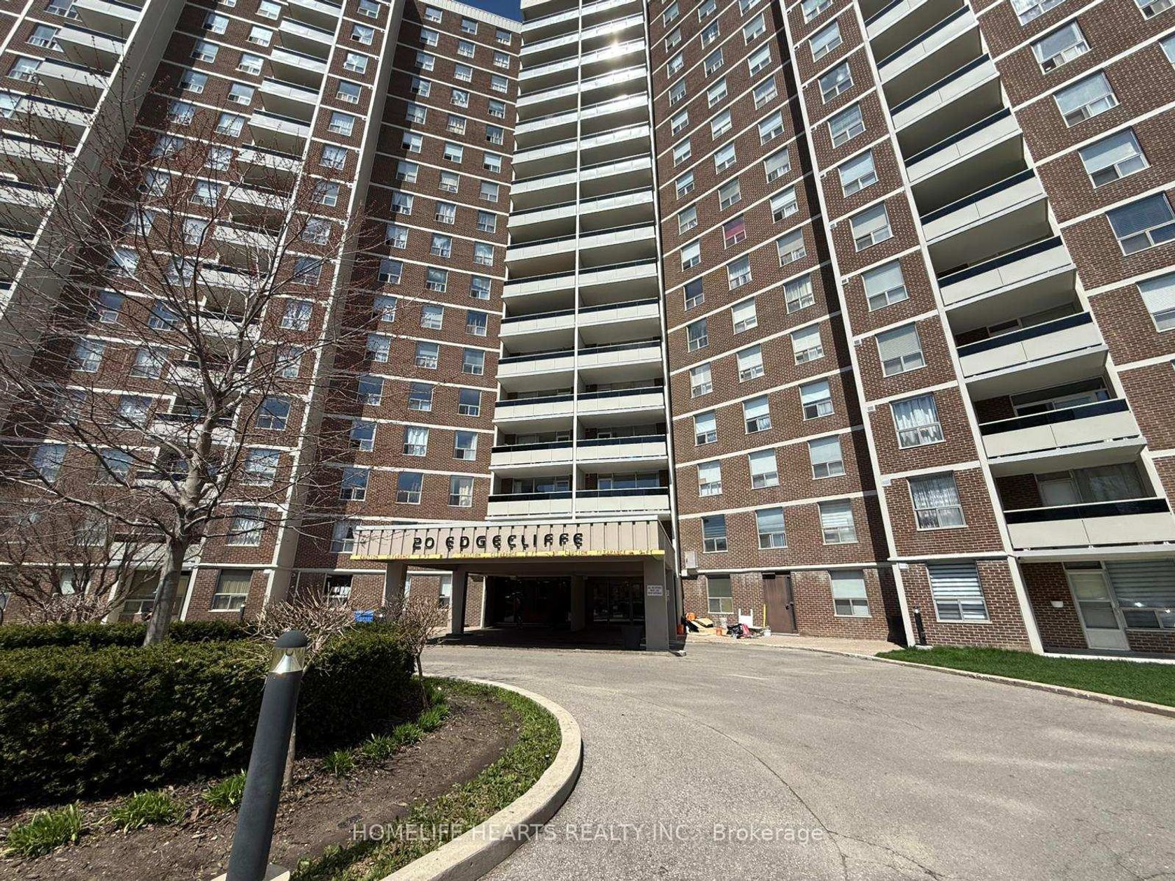 315 - 20 Edgecliff Golfway, Flemingdon Park, Toronto 