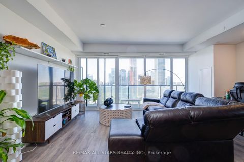 Photo 8 at 2302 - 575 Bloor Street E, North St. James Town, Toronto