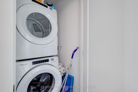 Photo 18 at 2302 - 575 Bloor Street E, North St. James Town, Toronto