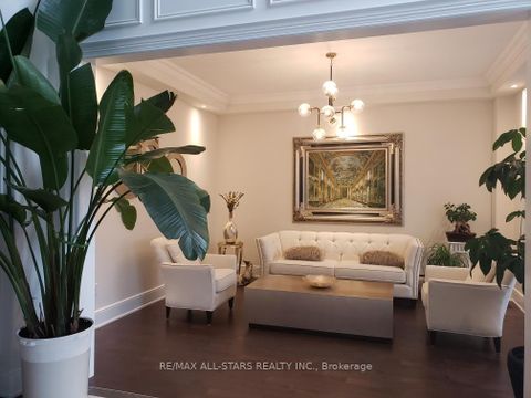 Photo 8 at 37 - 37 Country Club Crescent, Rural Uxbridge, Uxbridge