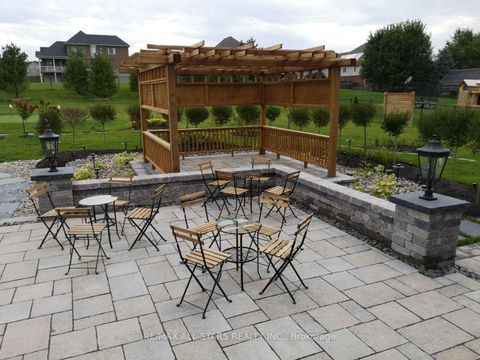 Photo 24 at 37 - 37 Country Club Crescent, Rural Uxbridge, Uxbridge