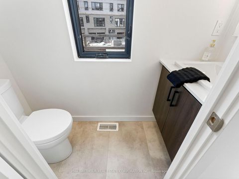 Photo 24 at 18 Rainwater Lane, Holly, Barrie