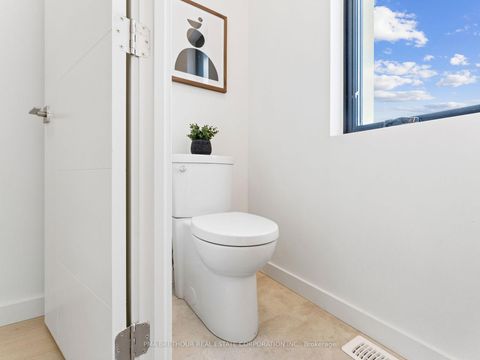 Photo 25 at 18 Rainwater Lane, Holly, Barrie