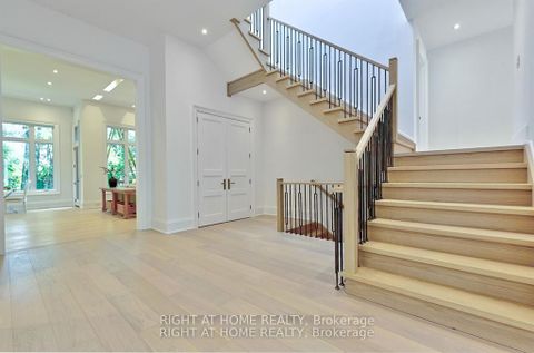 Photo 16 at 27 Hurlingham Crescent, Don Mills, Toronto