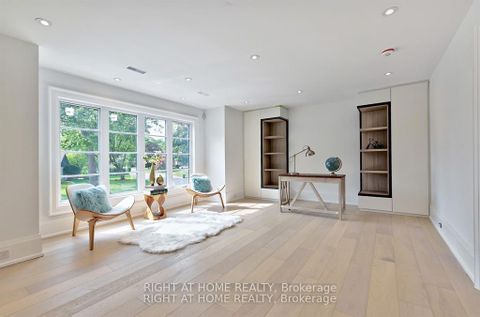 Photo 19 at 27 Hurlingham Crescent, Don Mills, Toronto