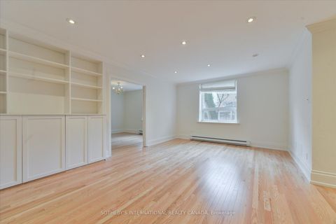 Photo 12 at 106 - 100 Oriole Parkway, St. Clair, Toronto