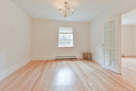 Photo 14 at 106 - 100 Oriole Parkway, St. Clair, Toronto