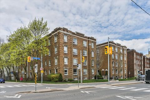 Photo 33 at 106 - 100 Oriole Parkway, St. Clair, Toronto