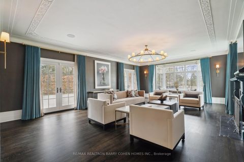 Photo 4 at 15 Park Lane Circle, York Mills, Toronto