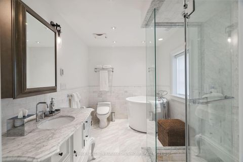 Photo 19 at 15 Park Lane Circle, York Mills, Toronto