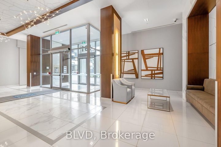 Photo 2 at 528 - 591 Sheppard Avenue E, Bayview Village, Toronto
