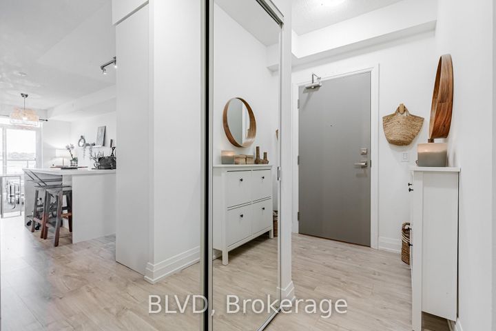 Photo 7 at 528 - 591 Sheppard Avenue E, Bayview Village, Toronto