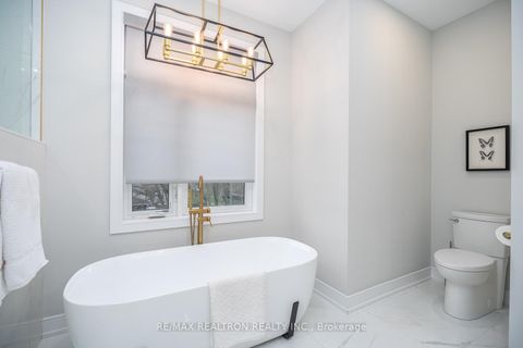 Photo 22 at 70 Collins Crescent, Aurora Heights, Aurora