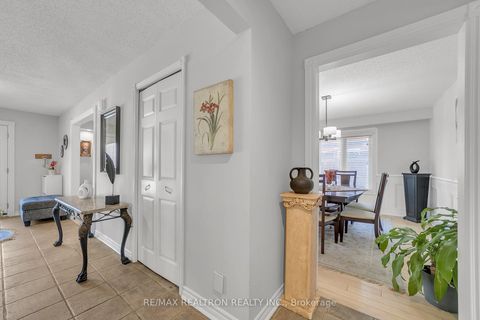 Photo 13 at 12 Greenbriar Court, Aurora Highlands, Aurora