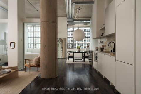 Photo 1 at 318 - 637 Lake Shore Boulevard W, Waterfront Communities C1, Toronto