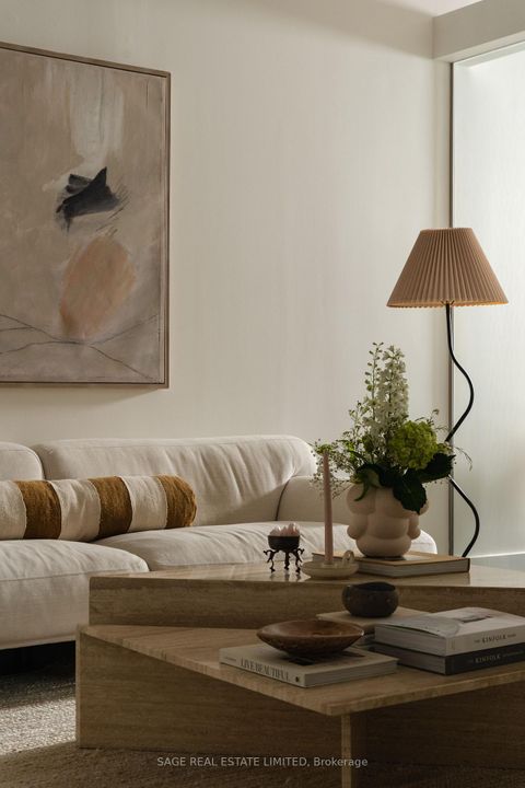 Photo 4 at 318 - 637 Lake Shore Boulevard W, Waterfront Communities C1, Toronto