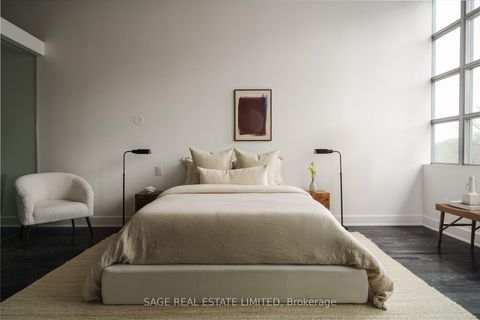 Photo 15 at 318 - 637 Lake Shore Boulevard W, Waterfront Communities C1, Toronto