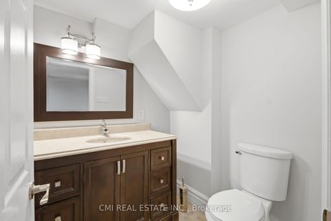 Photo 22 at 120 Northland Avenue, Smythe, Toronto