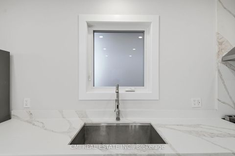 Photo 24 at 120 Northland Avenue, Smythe, Toronto
