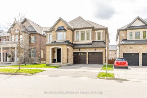 Photo 2 at 11 Algoma Drive, Kleinburg, Vaughan