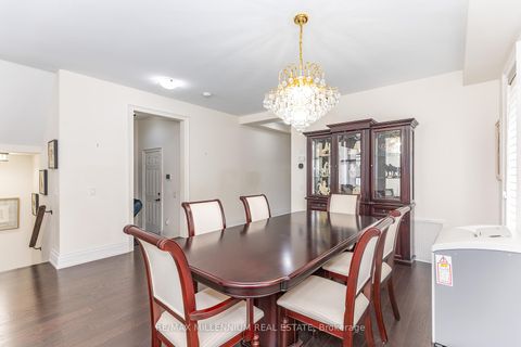 Photo 14 at 11 Algoma Drive, Kleinburg, Vaughan