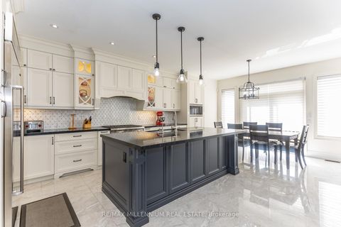 Photo 16 at 11 Algoma Drive, Kleinburg, Vaughan