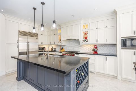 Photo 18 at 11 Algoma Drive, Kleinburg, Vaughan
