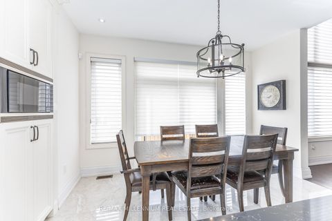 Photo 23 at 11 Algoma Drive, Kleinburg, Vaughan
