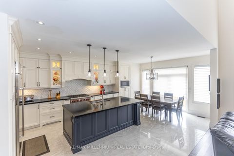 Photo 26 at 11 Algoma Drive, Kleinburg, Vaughan