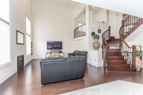 Photo 29 at 11 Algoma Drive, Kleinburg, Vaughan