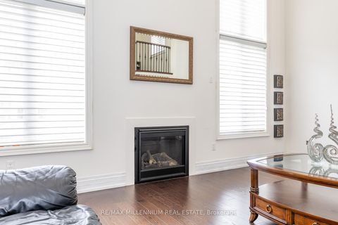 Photo 31 at 11 Algoma Drive, Kleinburg, Vaughan