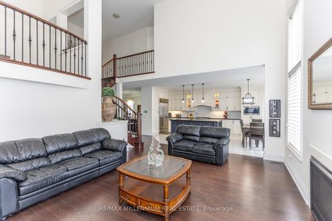 Photo 34 at 11 Algoma Drive, Kleinburg, Vaughan