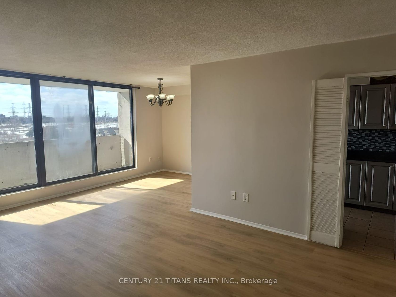 907 - 301 Prudential Drive, Dorset Park, Toronto 
