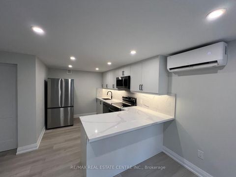 Photo 8 at 255 Gamma Street, Alderwood, Toronto