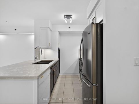 Photo 11 at 224 - 35 Saranac Boulevard, Lawrence, Toronto