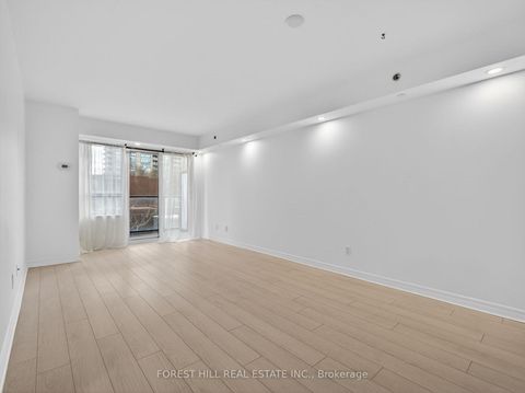 Photo 17 at 224 - 35 Saranac Boulevard, Lawrence, Toronto