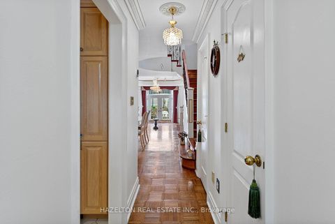 Photo 3 at 220 Walmer Road, Casa Loma, Toronto