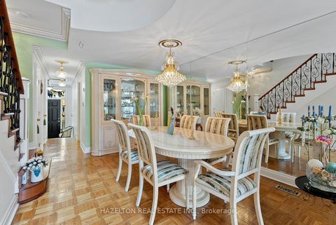 Photo 7 at 220 Walmer Road, Casa Loma, Toronto