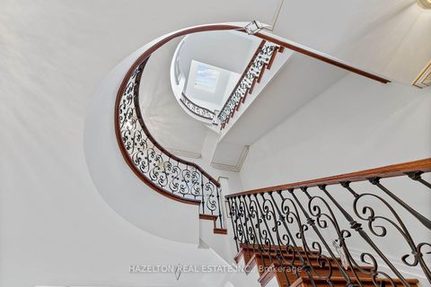 Photo 20 at 220 Walmer Road, Casa Loma, Toronto