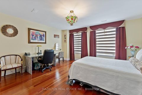 Photo 29 at 220 Walmer Road, Casa Loma, Toronto