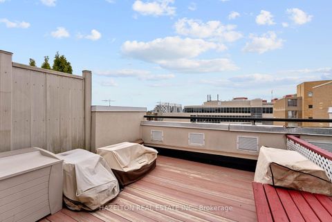 Photo 39 at 220 Walmer Road, Casa Loma, Toronto