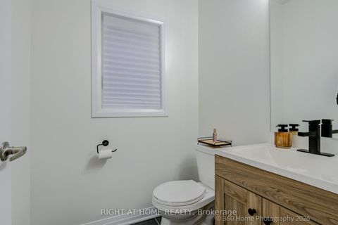 Photo 10 at 1302 Broderick Street, Alcona, Innisfil