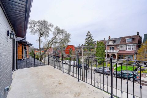 Photo 18 at 175 Grace Street, Little Italy, Toronto