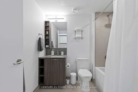 Photo 4 at 1922 - 19 Western Battery Road, Niagara, Toronto