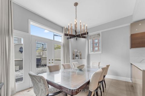 Photo 13 at 13 - 260 Russell Hill Road, Casa Loma, Toronto