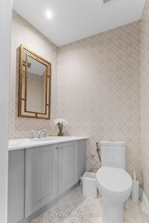 Photo 16 at 13 - 260 Russell Hill Road, Casa Loma, Toronto