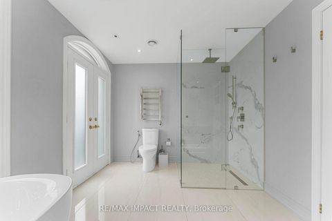 Photo 25 at 13 - 260 Russell Hill Road, Casa Loma, Toronto